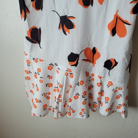 Double Crazy Floral Flutter Shoulder Dress - Picture 4 of 10